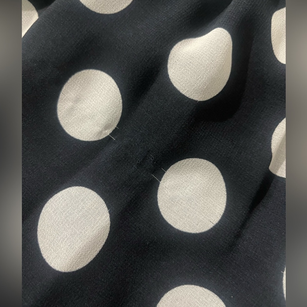 SALONI Flowy Sleeveless Navy Ruffle Wrap Dress with White Polkadots Sz 4 Summer - Picture 13 of 15